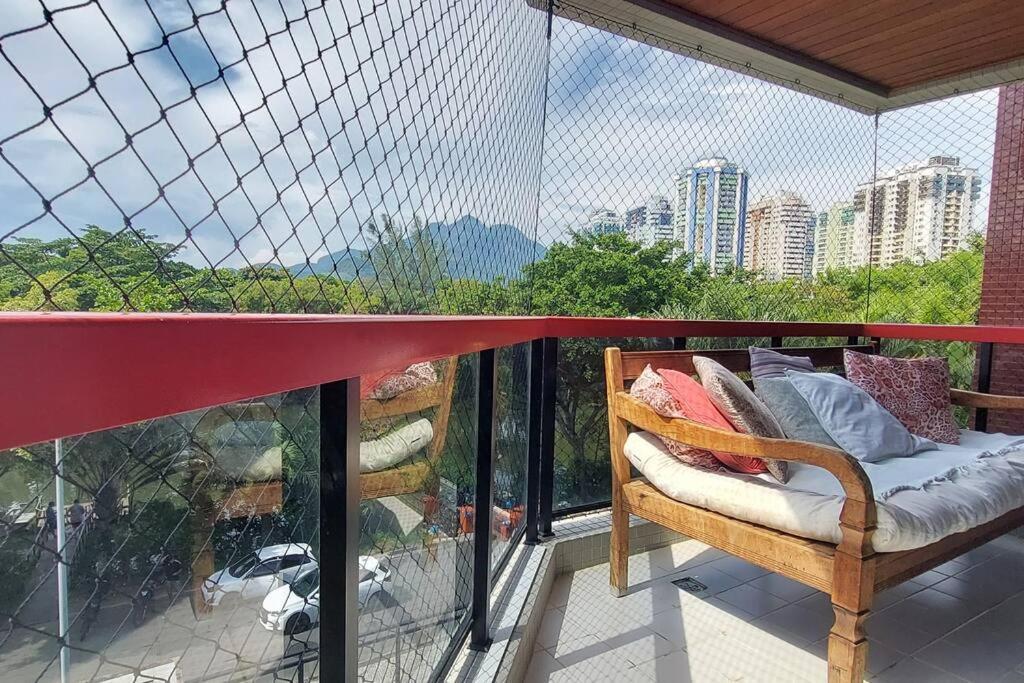 Apartamento Orla Da Barra, Pe Na Areia!
